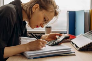 Is a Bookkeeper cheaper than an Accountant in Portland?